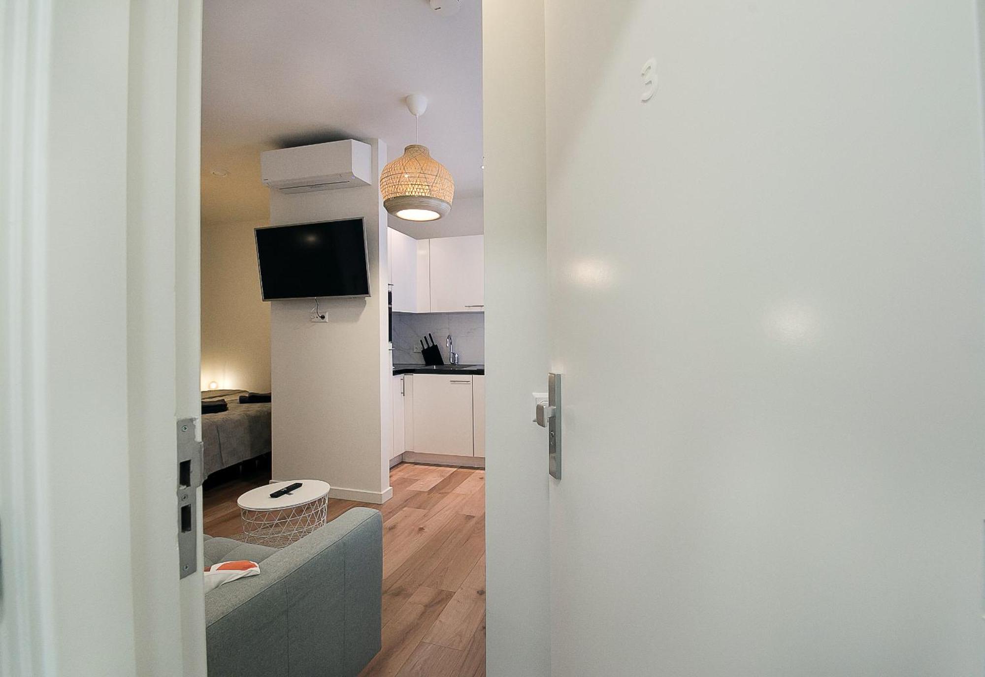 Four Star - Badhuisstraat Den Haag